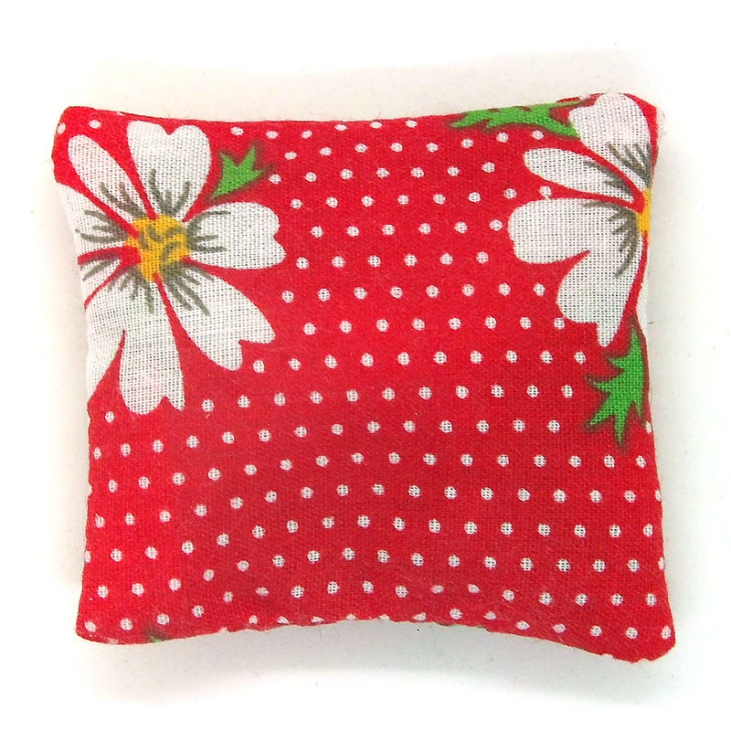 Mini Lavender Pillow - Red Daisy