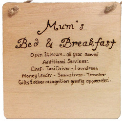 Mums Bed & Breakfast Plaque