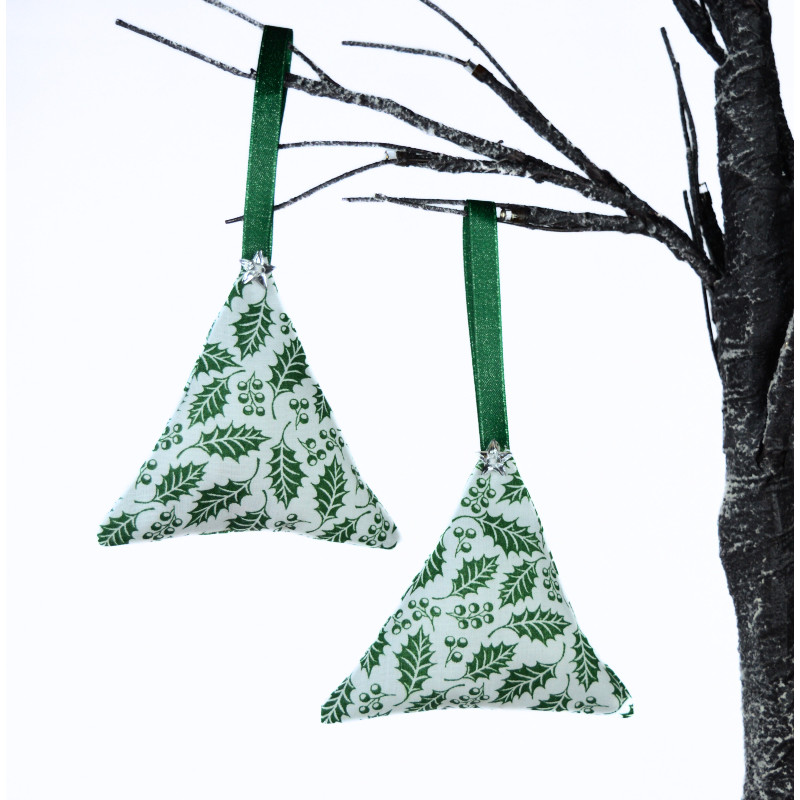 Christmas Scented Tree Decorations - White & Green Holly