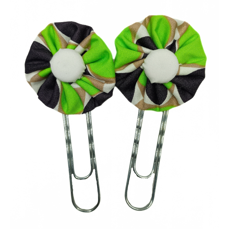 Paperclip Bookmark - Green & Black Spot